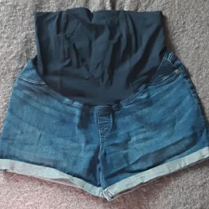 Maternity Jean Short